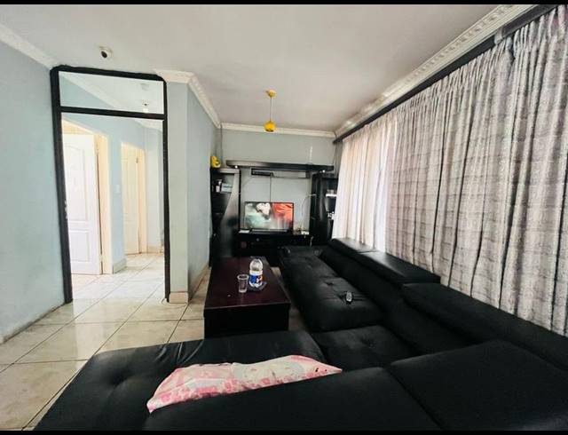 8 BEDROOM PROPERTY TO RENT IN NORKEM PARK